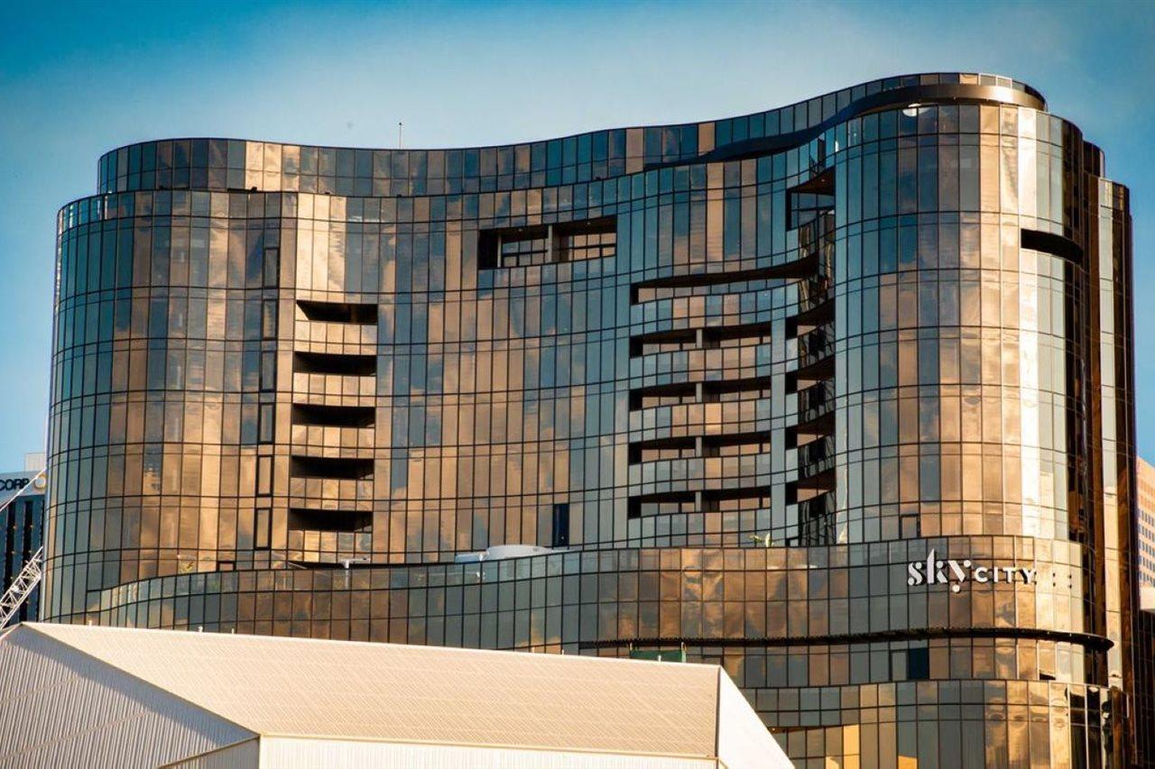 Eos By Skycity Adelajda Zewnętrze zdjęcie The Westin, the first LEED certified hotel in the Americas